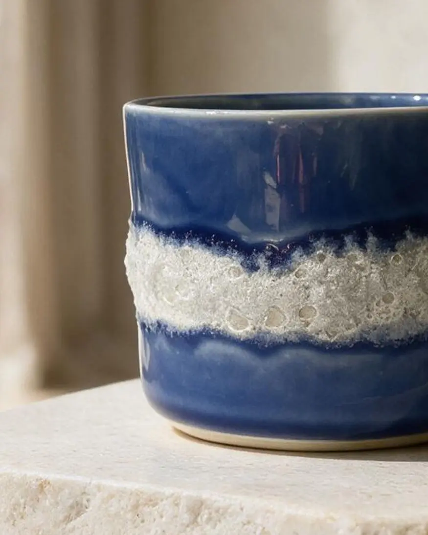 Wave Dalga Dokulu Kahve Kupası — Wave koleksiyonu, stoneware
